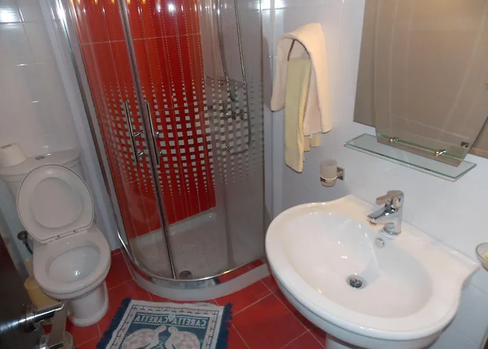 Ramo 酒店 Sarandë